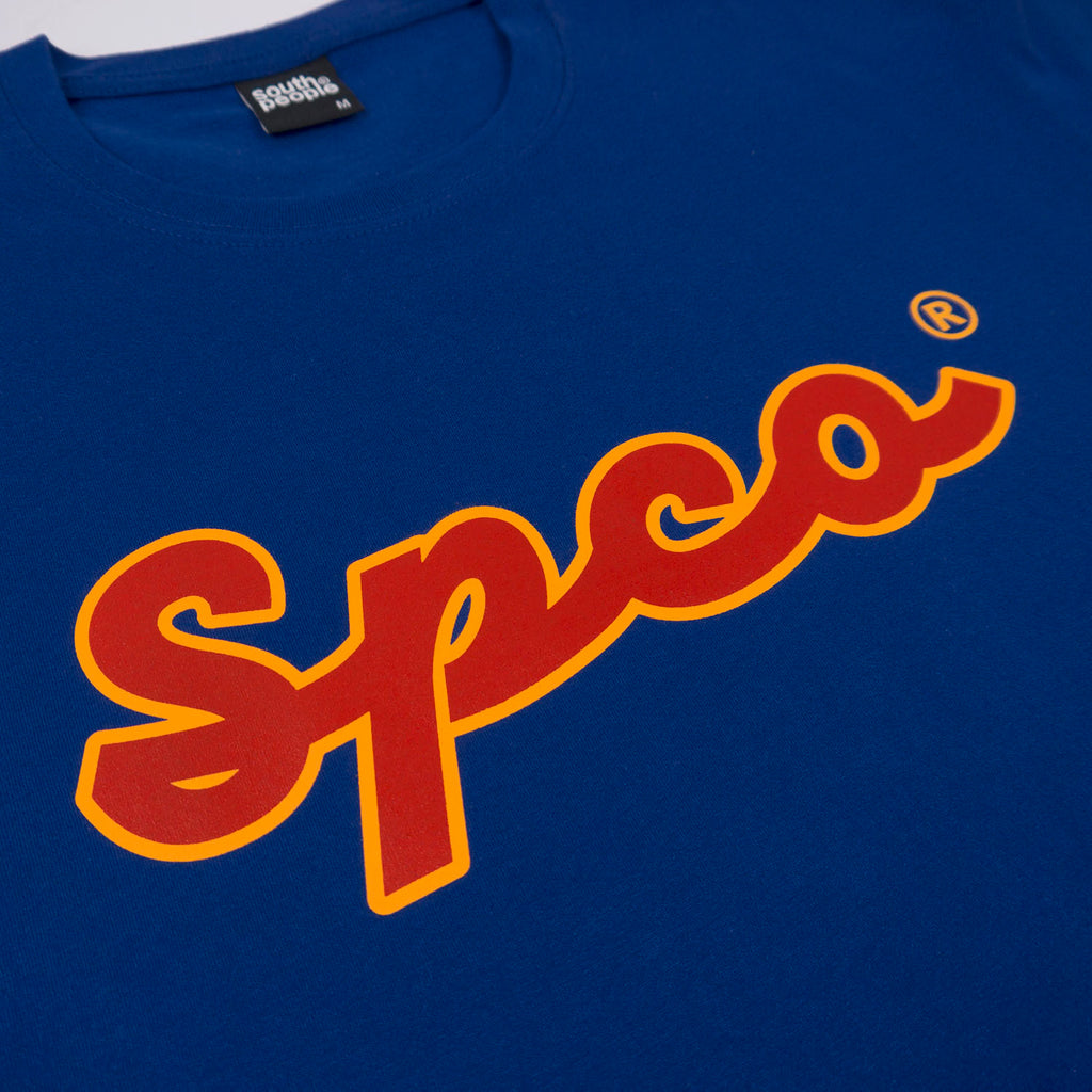 Camiseta color azul ultramarino logo south people detalle